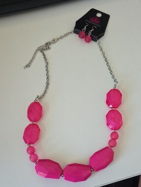 Paparazzi Hot Pink Acrylic Statement Necklace and Earring Set